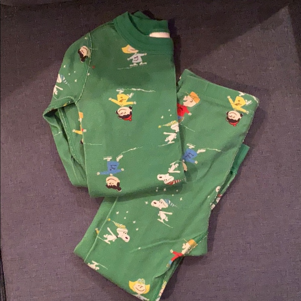 Hanna Andersson kids holiday Snoopy pajamas